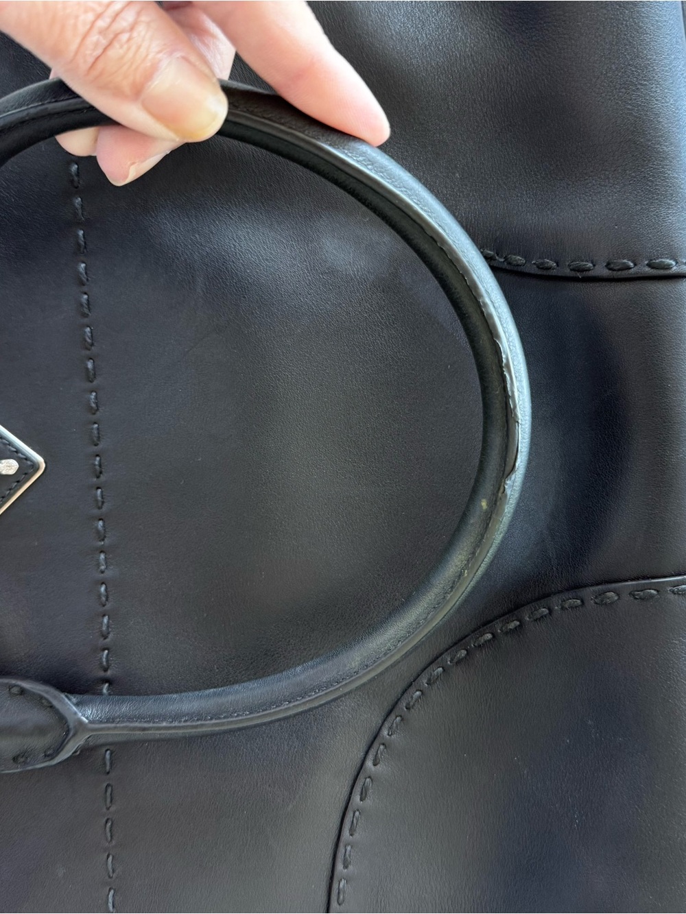 Authentic Prada Twin Pocket City Crossbody Tote in Black Saffiano Leather w/COA - Picture 15 of 15